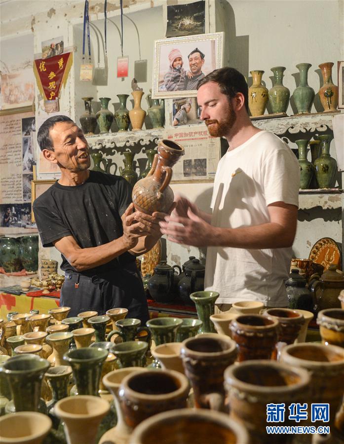 （新華全媒頭條·圖文互動）（1）去新疆！穿越古今絲綢之路