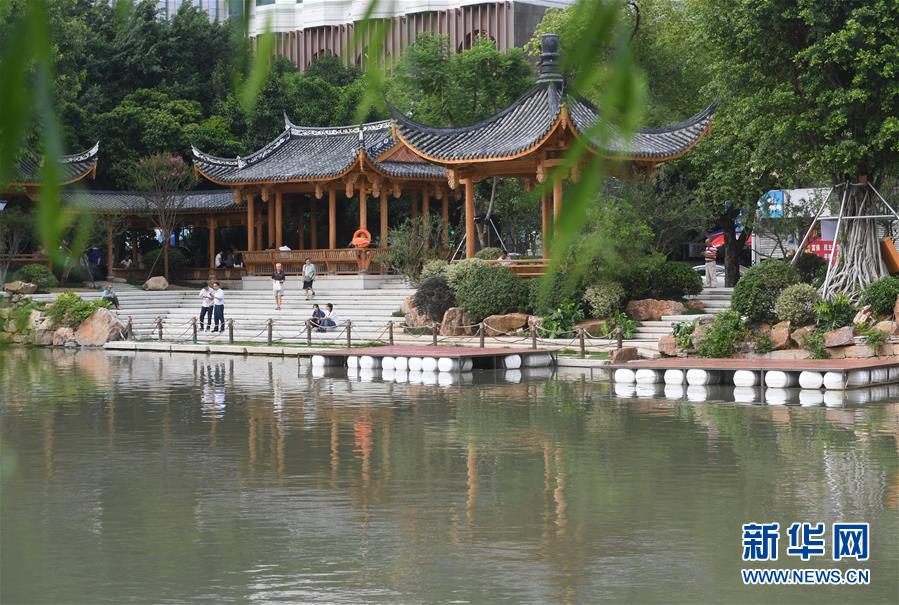 （新華全媒頭條·圖文互動）（4）為祖國驕傲，祝福偉大祖國！——國慶漫記
