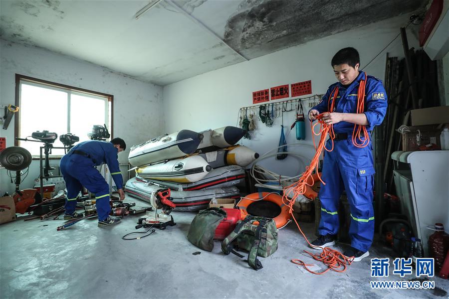 (圖文互動)(3)讓更多人樂于奉獻——遼寧葫蘆島愛心志愿團隊群像