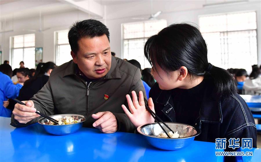 (社會)(2)《學校食品安全與營養健康管理規定》今日施行