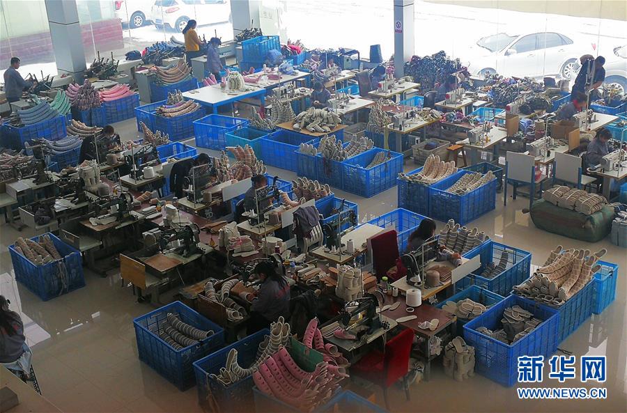 （脫貧攻堅·圖文互動）（4）抓心勁兒，增后勁兒——內蒙古產業扶貧見聞