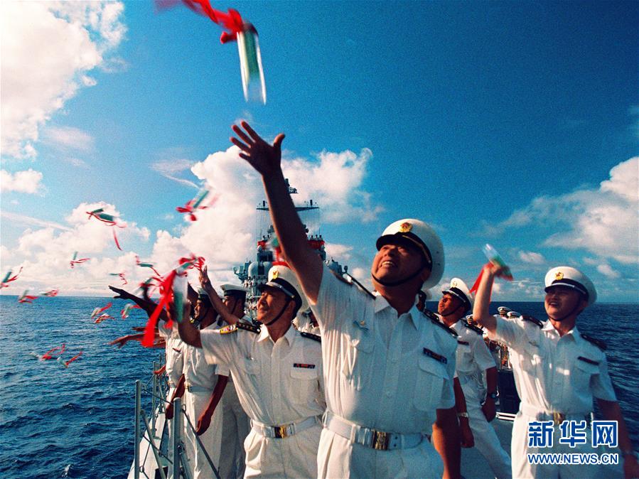 （新華全媒頭條&middot;人民海軍70年&middot;圖文互動）（1）向海圖強春潮涌&mdash;&mdash;黨中央、中央軍委和習主席關心人民海軍建設發展紀實