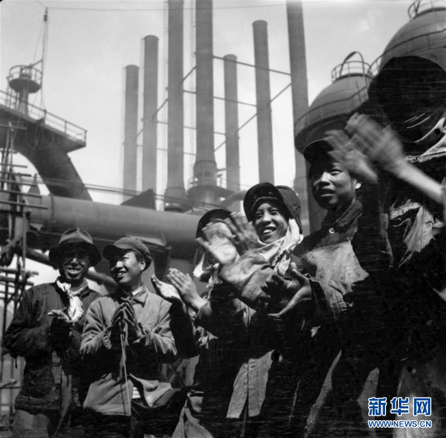 (新華全媒頭條·圖文互動)(4)億萬人民的奮斗史詩——獻給共和國70年光輝歷史的創造者