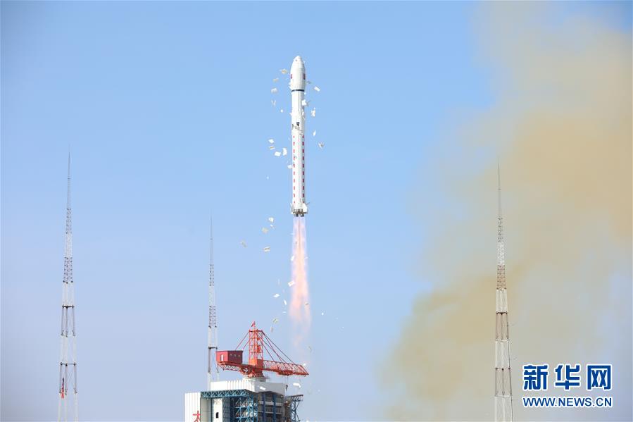 (科技)(2)我國成功發射“吉林一號”寬幅01星 搭載發射3顆小衛星