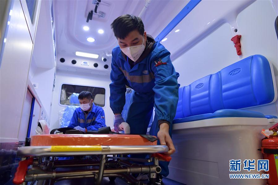 （在習近平新時代中國特色社會主義思想指引下——新時代新作為新篇章·習近平總書記關切事·圖文互動）（8）不放松！——各地努力抓緊抓實抓細疫情防控