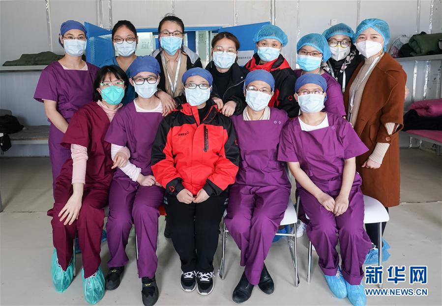 (聚焦疫情防控)(1)女子“偵察兵”:決戰雷神山