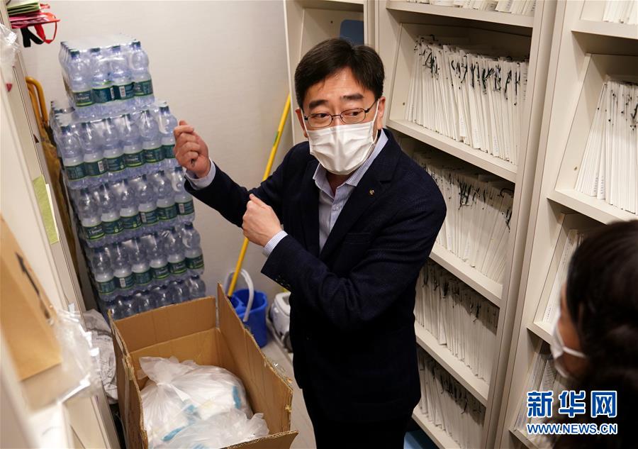 （香港故事·圖文互動）（3）從“非典”到新冠，一位香港醫生親歷的兩次抗疫