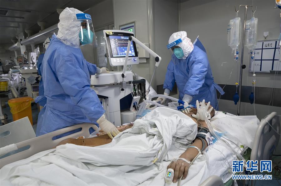（新華全媒頭條·圖文互動）（8）生命至上，人民至上——武漢戰“疫”重癥患者救治工作紀實