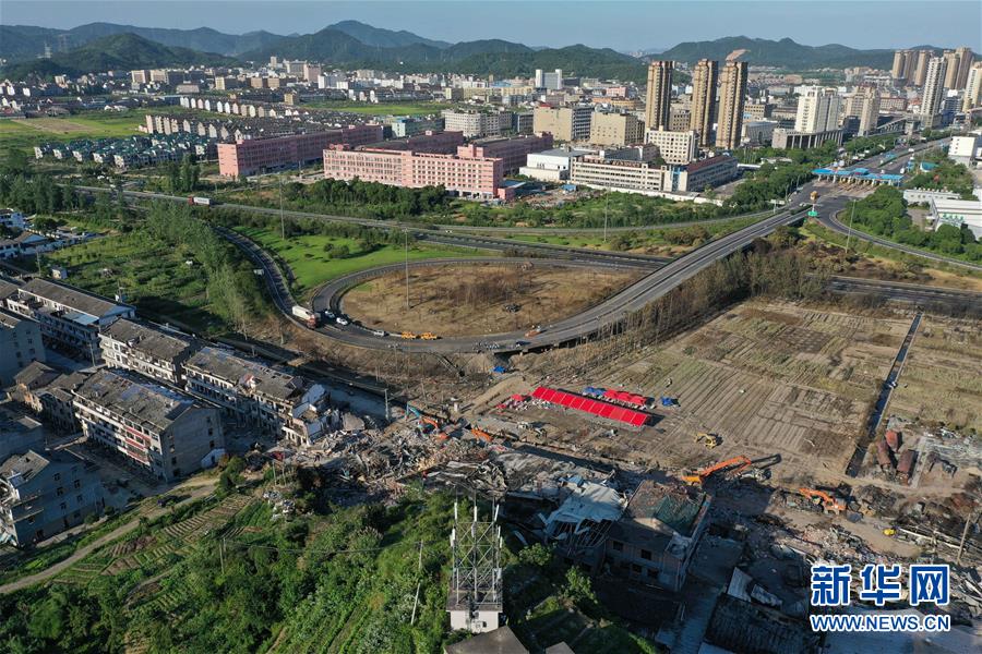 (社會)(1)國務院安委會決定對浙江溫嶺槽罐車爆炸事故查處實行掛牌督辦