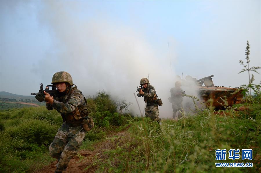 (在習近平強軍思想指引下·我們在戰位報告·圖文互動)(3)數字化勁旅的“士兵突擊”——陸軍第82集團軍某部牢記囑托練兵備戰記事