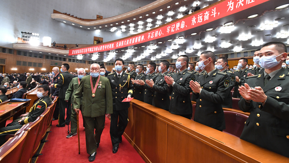 大會前，志愿軍老同志入場