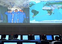 習近平與航天員通話