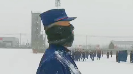 新訓消防員的隊列你們能打幾分？我不是一個人在戰斗！