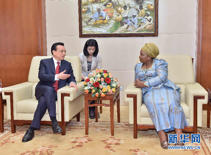 5月5日，中國國務院總理李克強在亞的斯亞貝巴非洲聯盟總部會見非盟委員會主席祖馬。 新華社記者李濤攝