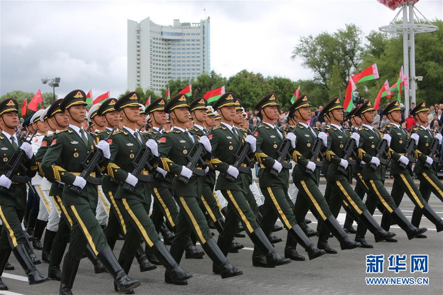 (國際)(2)白俄羅斯舉行獨立日閱兵式 解放軍儀仗隊首次應邀參加