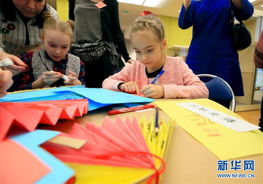 （國際&middot;圖文互動）（4）白俄羅斯國家美術館里的中國年