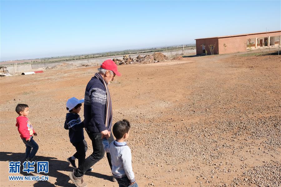 (國際·圖文互動)(3)通訊:幫助孩子們過有尊嚴的人生——記摩洛哥阿特拉斯山腳下的孤兒院
